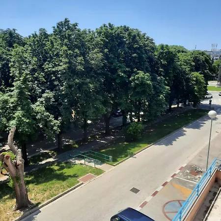Apartment Loryene